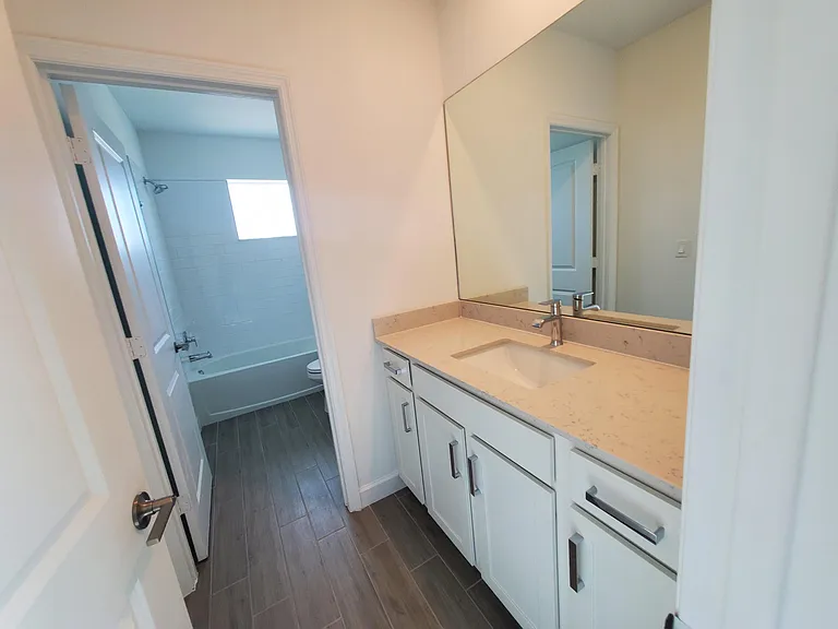 1590 Verawood Ln — Photo 15