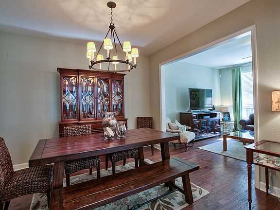 5th image of 4260 Summertree Dr