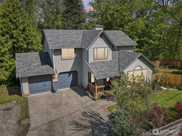5815 212th Street SW, Lynnwood, WA 98036