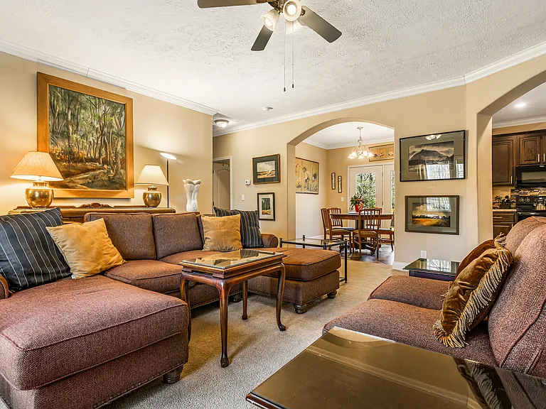 96 Rainbow Lake Dr — Photo 4