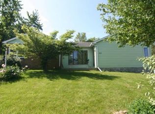 323 Chautauqua Ave, Colfax, IA 50054
