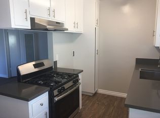 2009 Carnegie Ln APT 03, Redondo Beach, CA 90278