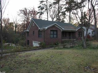 21 Shannon Dr, Little Rock, AR 72207