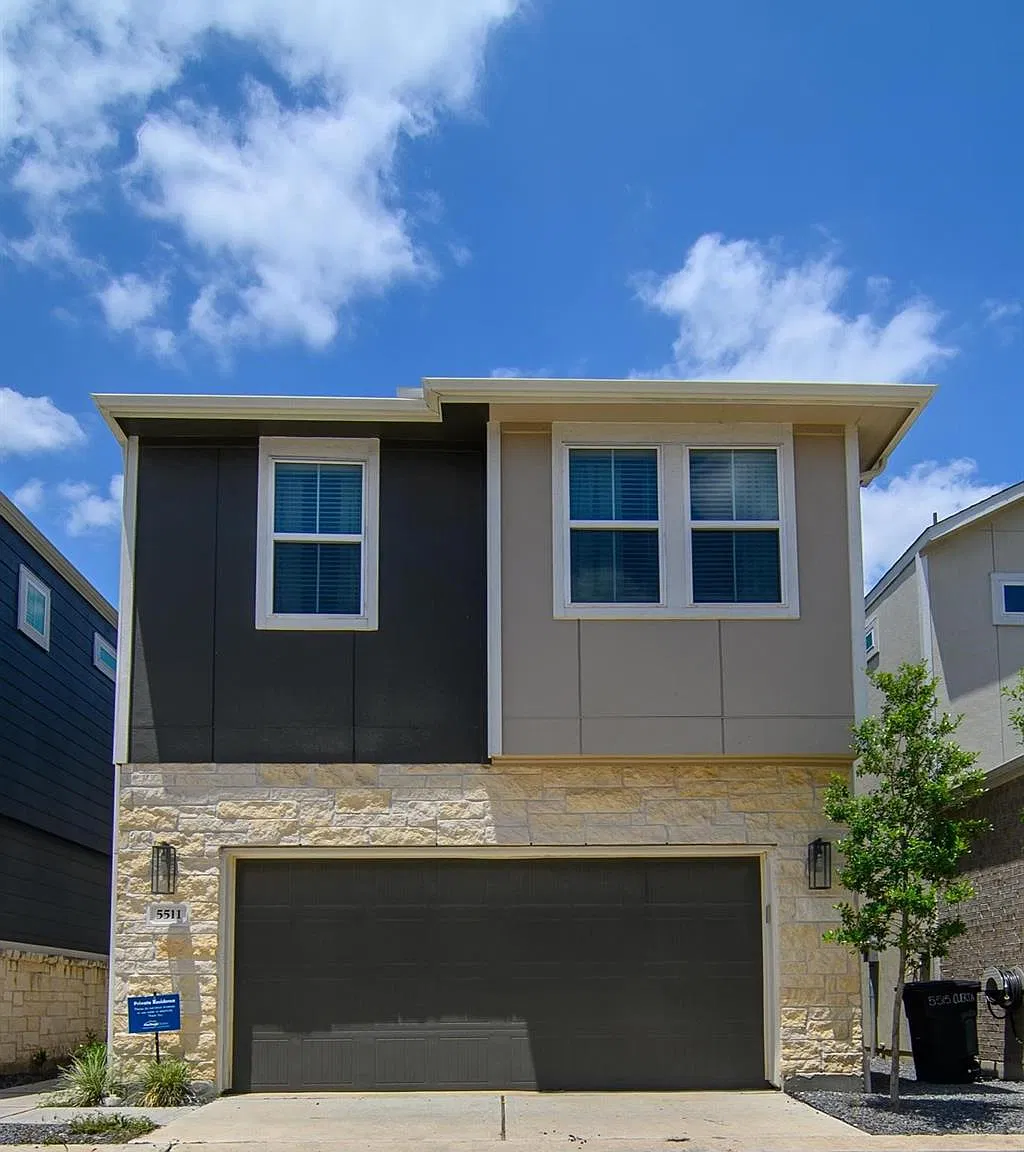 3 bed, 2.5 bath, 1795 sqft, $2,449 — Photo 2