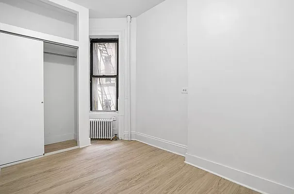 Rented by Douglas Elliman | media 30