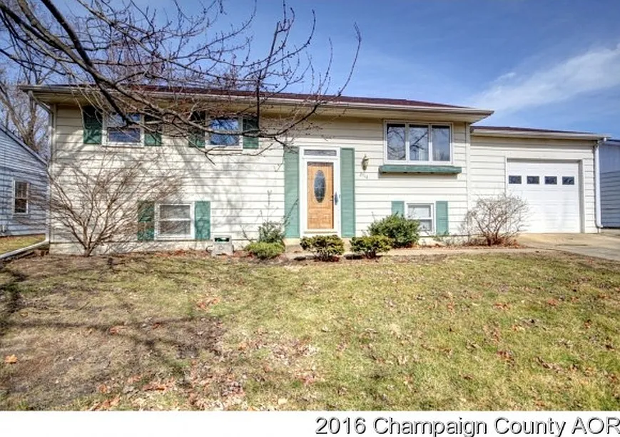 2515 Sangamon Dr photo 1