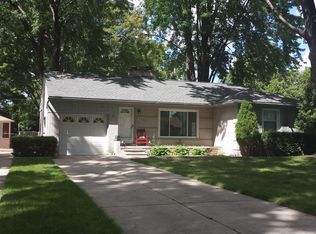 31250 Grandon St, Livonia, MI 48150