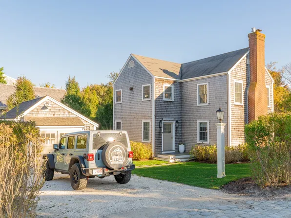 39 Pilgrim Rd, Nantucket, MA 02554