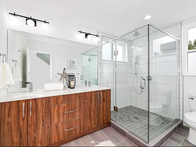 7717 D Mary Ave NW #D — Photo 11