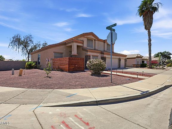 2nd image of 2130 N CYPRESS POINT Way