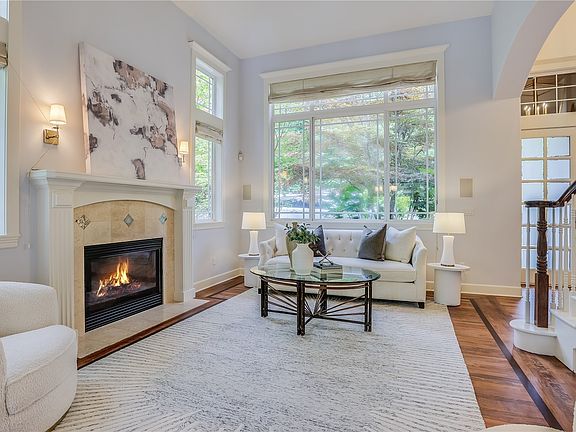 5th image of 4553 84th Avenue SE