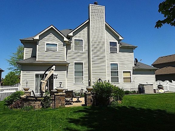 2nd image of 12814 S Wexford Dr