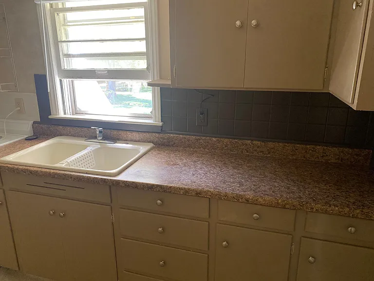 3810 Miller Rd — Photo 8