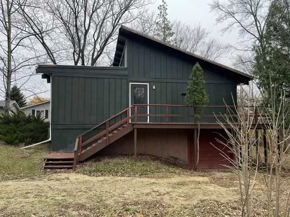 1460 Chadbourne Dr, Davis, IL 61019