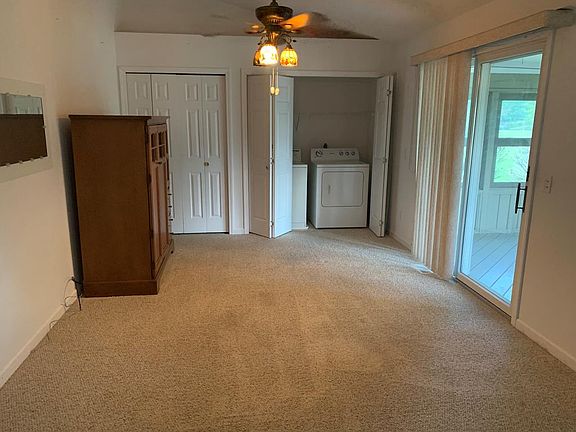 4th image of 2320 Twin Leaf Ct