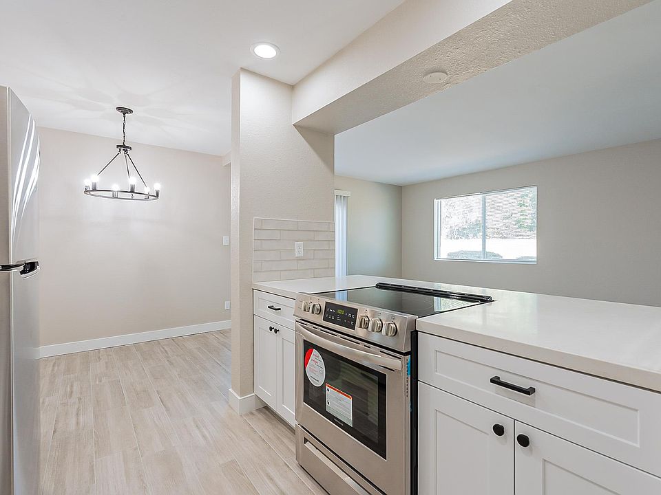 1st image of 1500 W Rio Salado Pkwy Unit 1