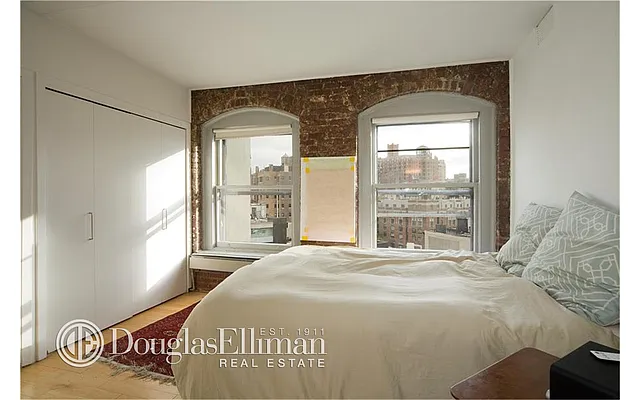 Rented by Douglas Elliman | media 18