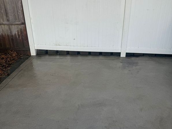 35-37 Westwood Dr #35