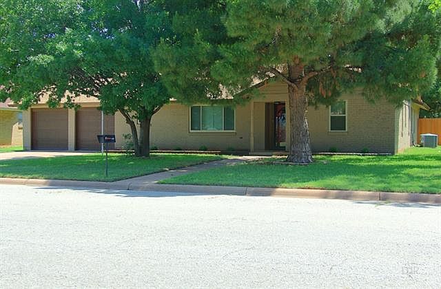 1st image of 1541 N Pioneer Dr