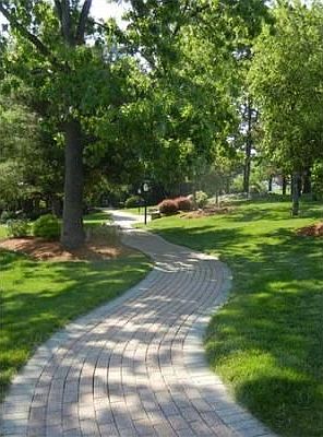 3rd image of 2307 Briarwood Vlg