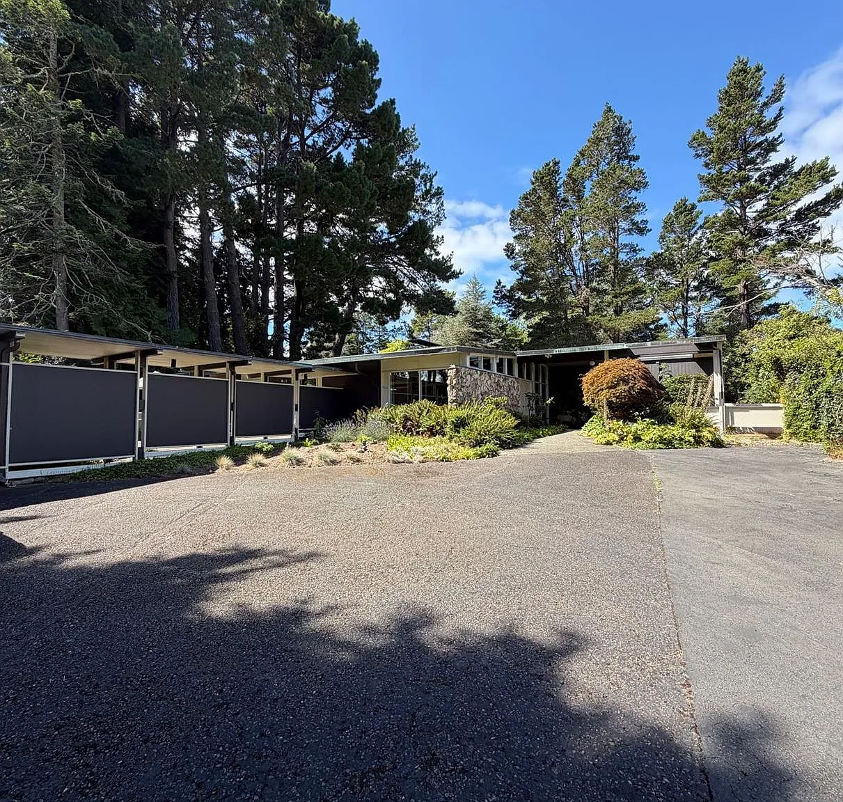 4 bed, 2559 sqft, $3,000 — Photo 4