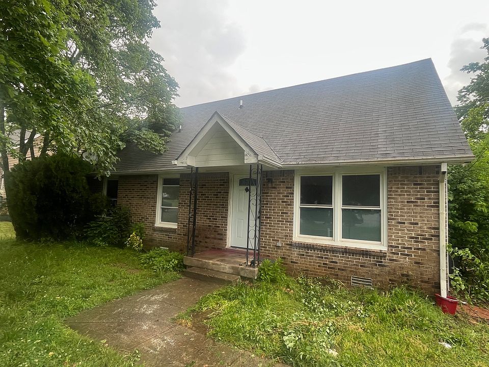 1st image of 439 Cunningham Ln