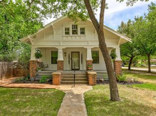 105 S Guadalupe St, Granger, TX 76530