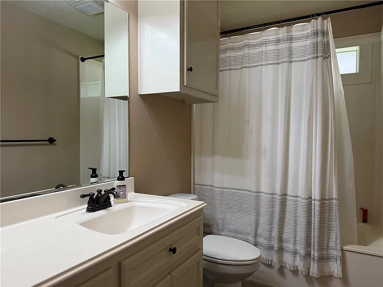 3908 Tournay Ln — Photo 13