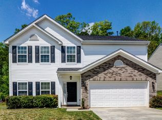 1856 Kilkenny Dr, Clover, SC 29710