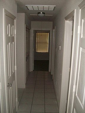 4th image of 1012 N Gaines St APT B