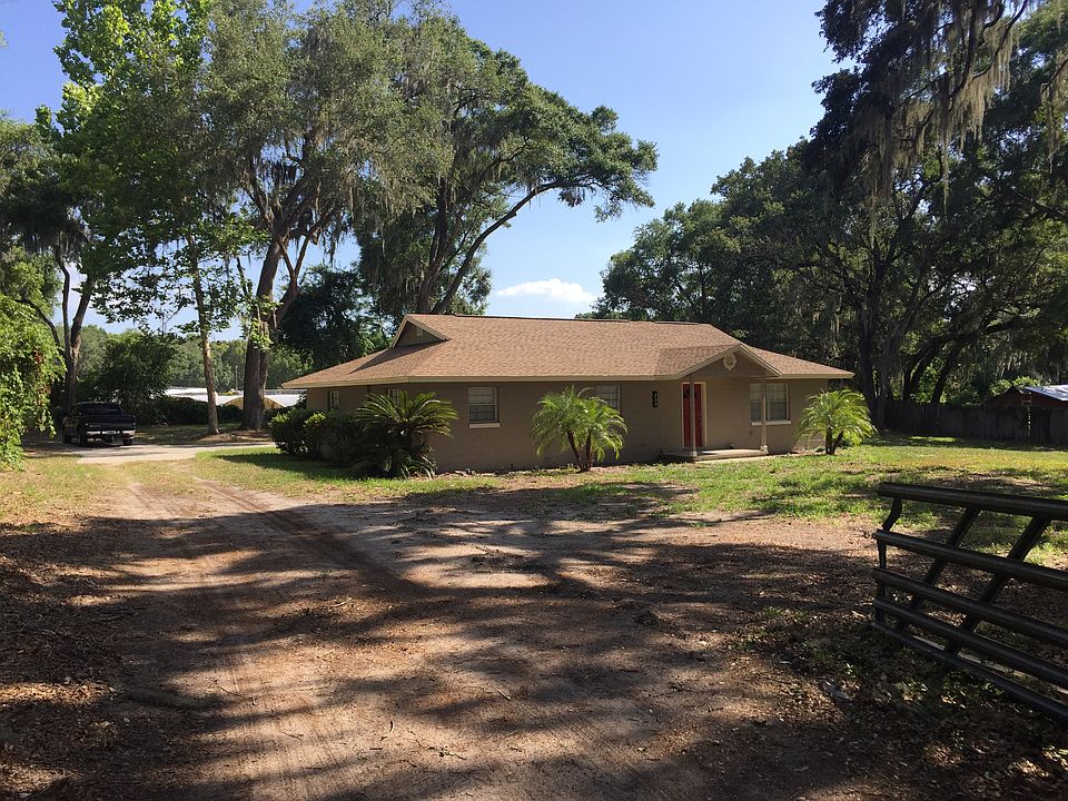1st image of 333 Esther Ave