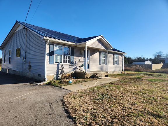 3rd image of 434 Meadowview Dr