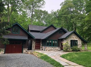 86 Apple Tree Rd, Berkeley Heights, NJ 07922