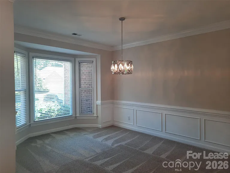 3108 Castlemaine Dr — Photo 4