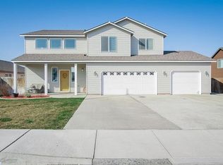 5204 Cleveland Ln, Pasco, WA