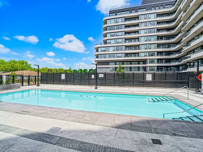 8188 Yonge St #627 — Photo 25