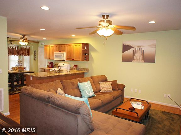 2nd image of 46 Pinewood Dr