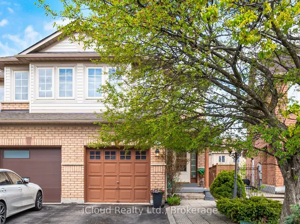 151 Desert Sand Dr, Brampton, ON L6R 1P9