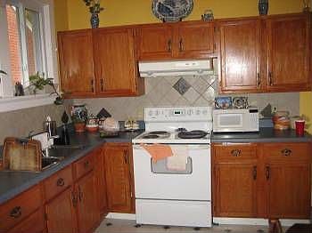 4th image of 2867 Washington Ave