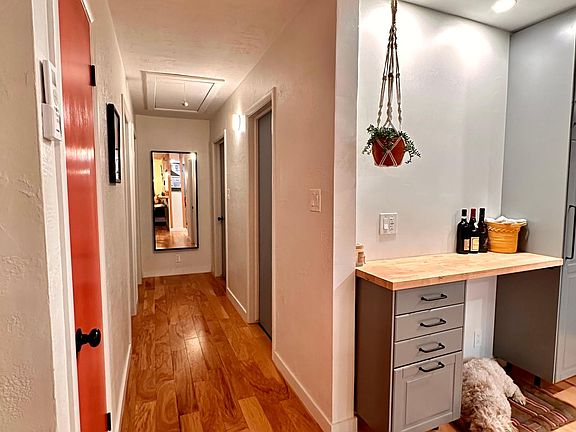 4th image of 373 Wightman St #1
