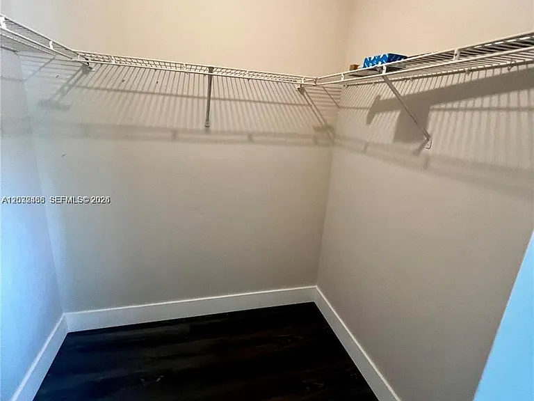 350 Palm Cir W #203 — Photo 16