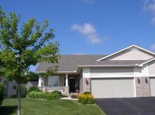 6571 Peony Ln N, Maple Grove, MN 55311