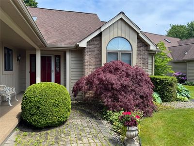 21 English Station Rd, Rochester, NY, 14616