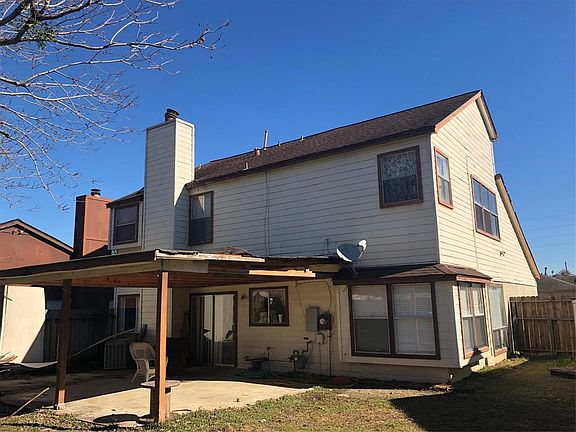 3rd image of 7442 Alcomita Dr