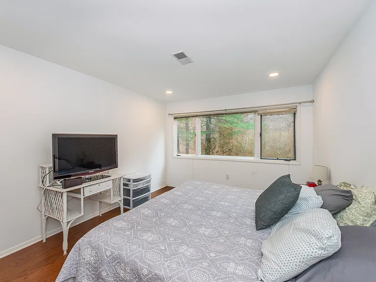 41 Mount Kemble Ave #310 — Photo 13