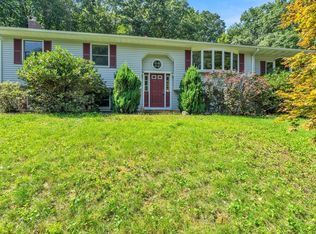 107 Woodhill Rd, Monson, MA 01057