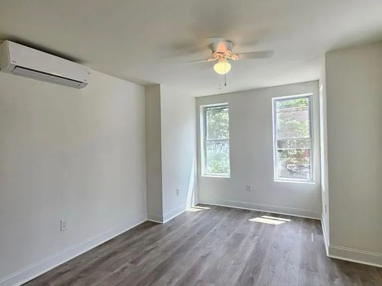 4136 Mantua Ave #2 — Photo 10