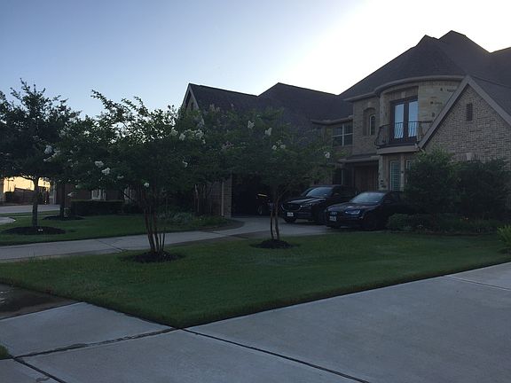 4th image of 10222 Augusta Breeze Ln