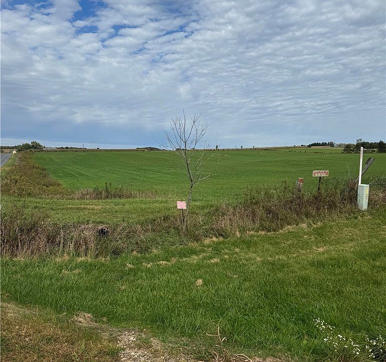 1st image of N8720 250th Street