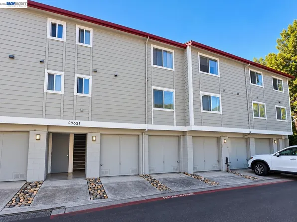 29621 Red Oak Ct APT 3, Hayward, CA 94544